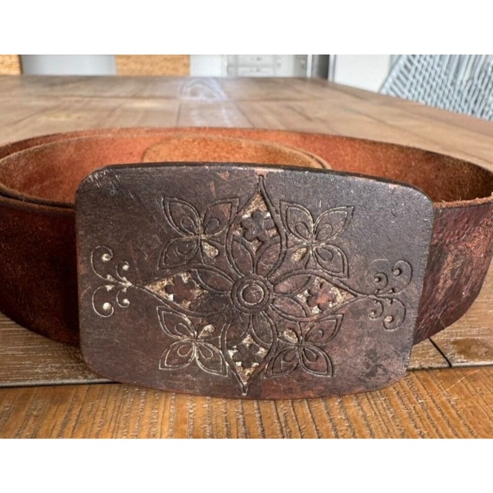 Boho Copper Floral Etched Buckle Brown Leather Belt Size M Y2K Vintage